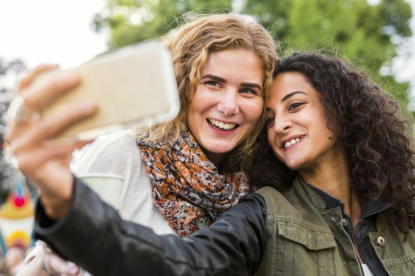 Comment organiser un festival de musique acoustique dans un cadre naturel?